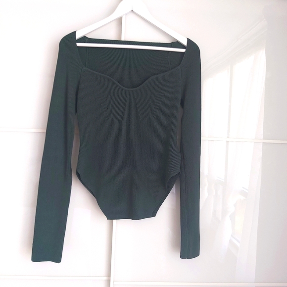 Commense NWOT Ribbed Knit Sweater - Picture 12 of 12